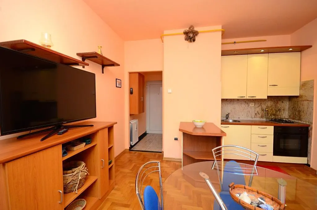 פולה Apartment Blazenka
